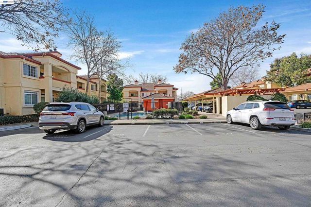 7016 Stagecoach Rd G, Dublin, CA 94568