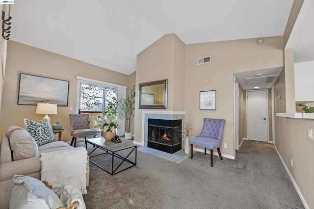 7016 Stagecoach Rd G, Dublin, CA 94568