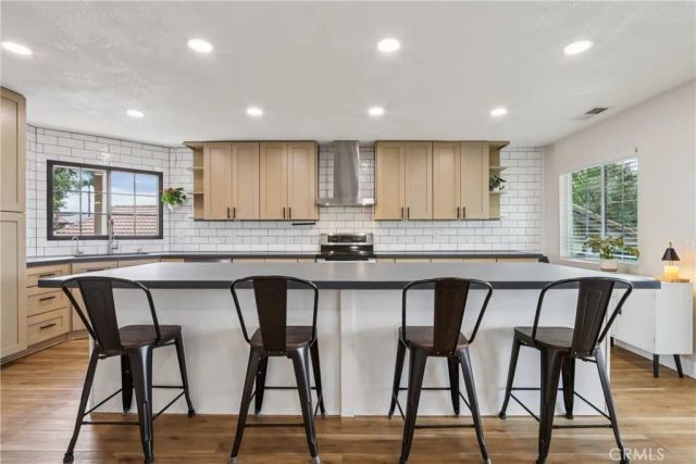 22635 Canyon Lake South, Canyon Lake, CA 92587