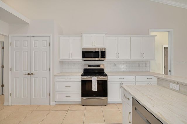 5379 90TH AVENUE CIRCLE E, Parrish, FL 34219