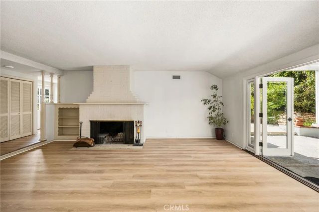 1429 E Fairway, Orange, CA 92866