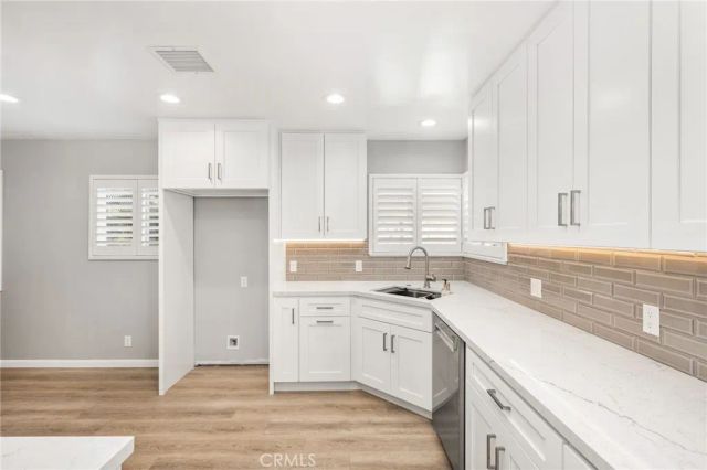 1429 E Fairway, Orange, CA 92866