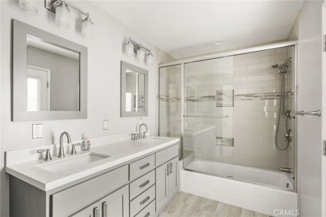 1429 E Fairway, Orange, CA 92866
