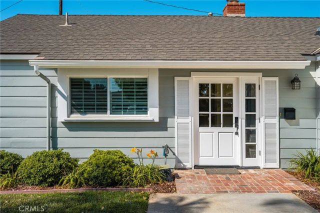 1429 E Fairway, Orange, CA 92866