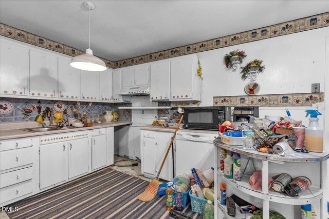 6117 Louise Street, Fayetteville, NC 28314