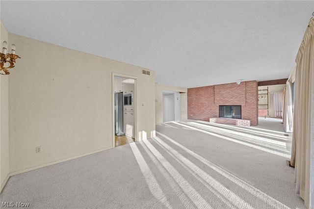 680-26 Fairington Drive, Aurora, OH 44202