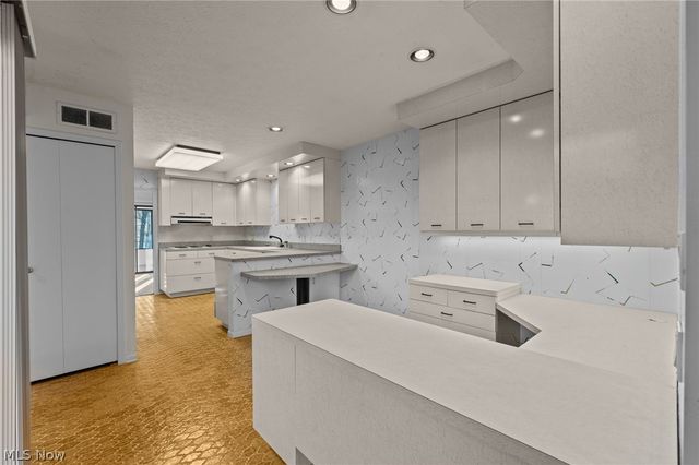 680-26 Fairington Drive, Aurora, OH 44202