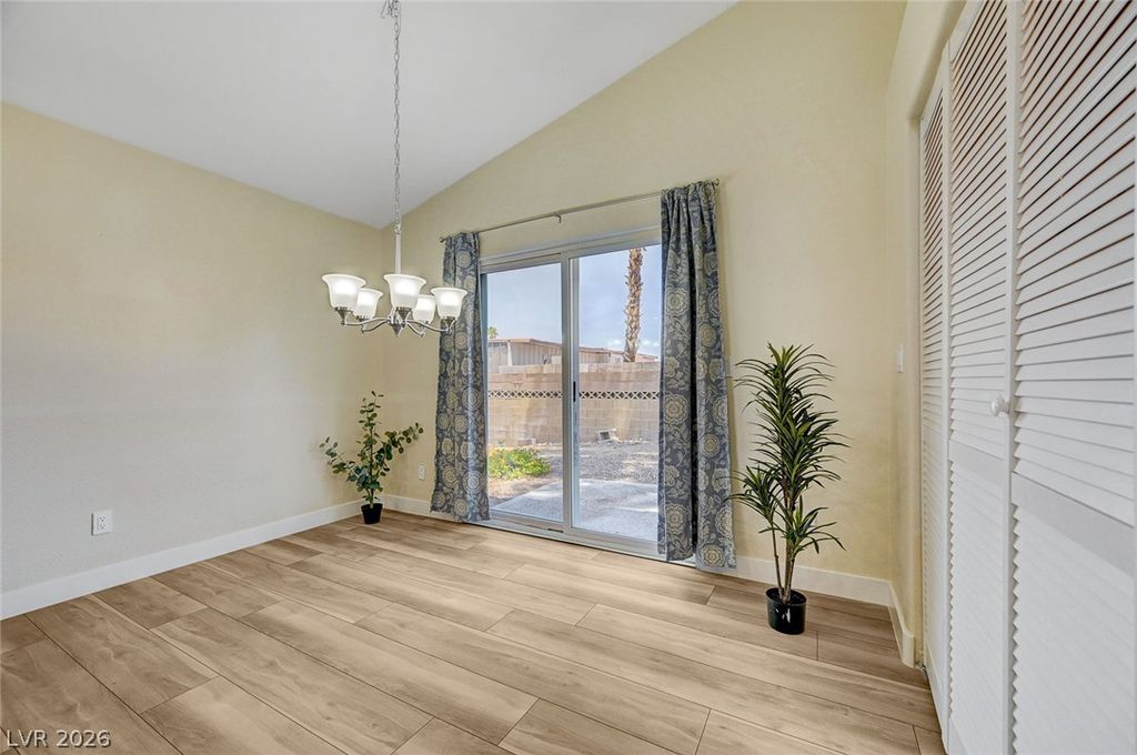 1632 North Torrey Pines Drive 101, Las Vegas, NV 89108 — photo 4