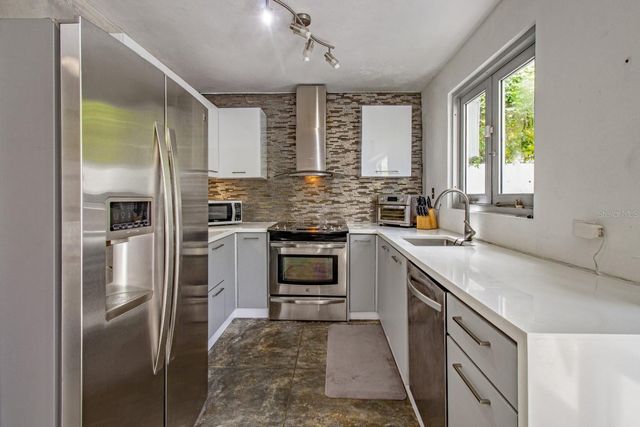 114 DONCELLA STREET 3, San Juan, PR 00913