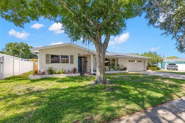 2441 FAIRBANKS DRIVE, Clearwater, FL 33764