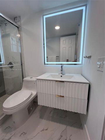 290 Sunrise Dr 1-H, Key Biscayne, FL 33149