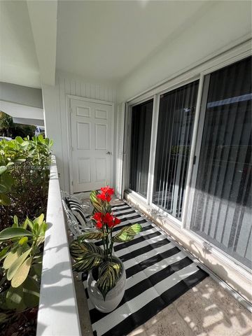 290 Sunrise Dr 1-H, Key Biscayne, FL 33149