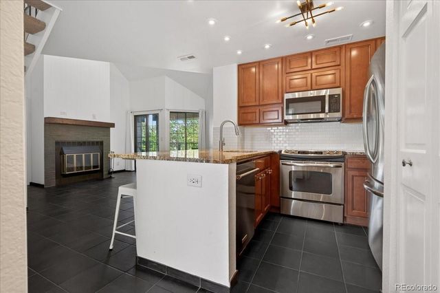 826 S Vance Street C, Lakewood, CO 80226