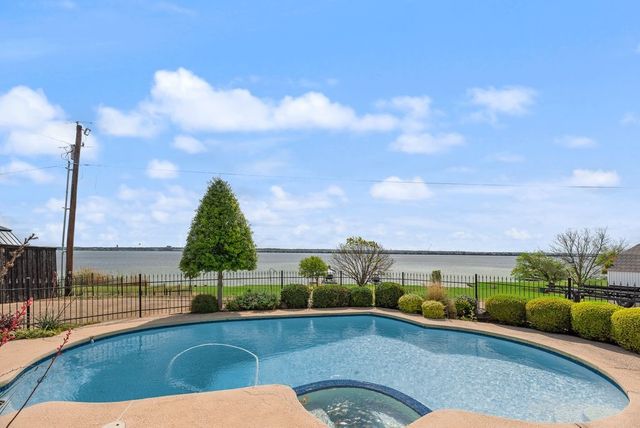 3300 Bouvier Street, Rowlett, TX 75088