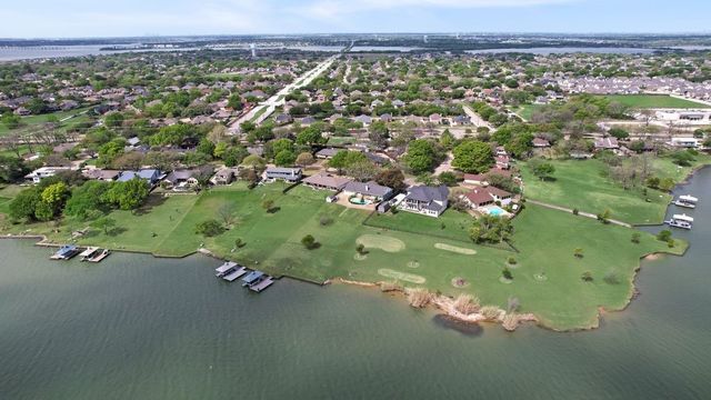 3300 Bouvier Street, Rowlett, TX 75088