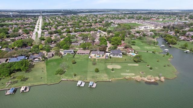 3300 Bouvier Street, Rowlett, TX 75088