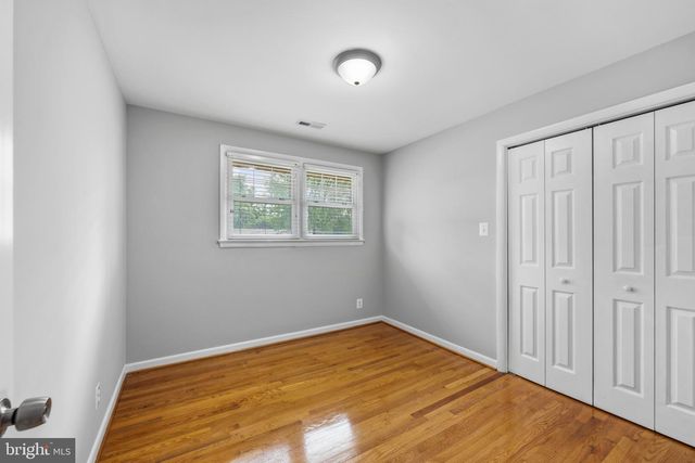 7121 KAREN ANNE DR, Temple Hills, MD 20748