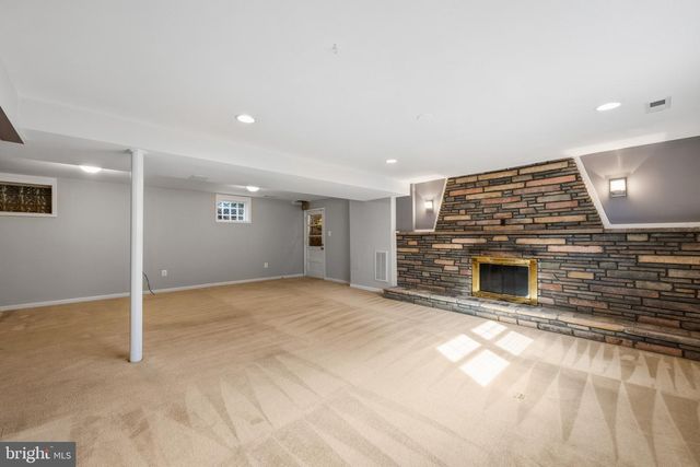 7121 KAREN ANNE DR, Temple Hills, MD 20748