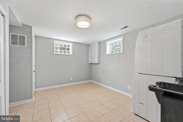 7121 KAREN ANNE DR, Temple Hills, MD 20748