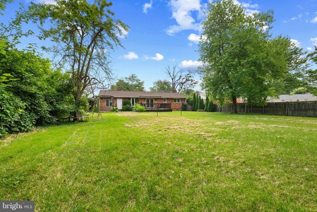 7121 KAREN ANNE DR, Temple Hills, MD 20748