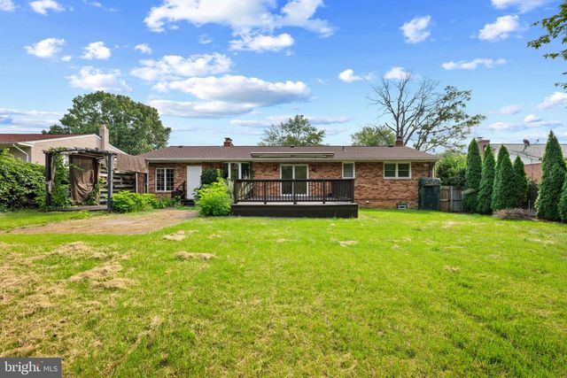 7121 KAREN ANNE DR, Temple Hills, MD 20748