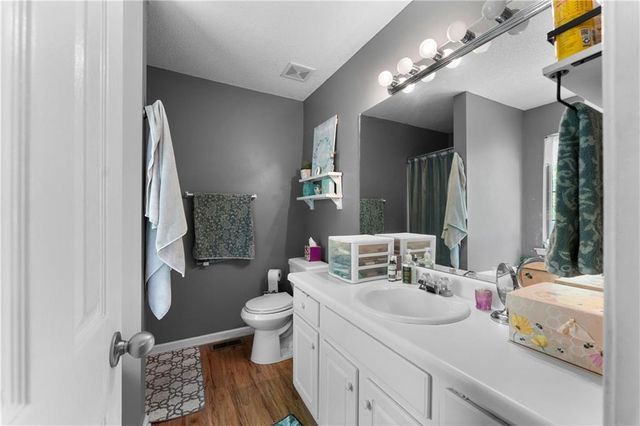 18 Glenmore Drive, Kingston, GA 30145