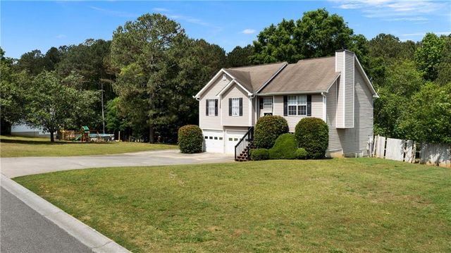 18 Glenmore Drive, Kingston, GA 30145