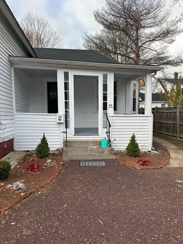 41 Prescott St 2, Reading, MA 01867