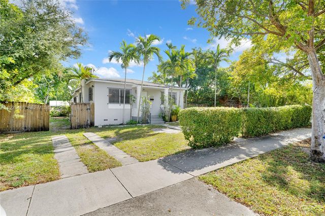 411 NW 53rd Ave, Miami, FL 33126