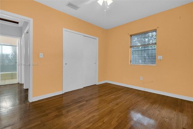 411 NW 53rd Ave, Miami, FL 33126