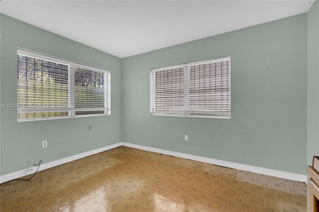 411 NW 53rd Ave, Miami, FL 33126