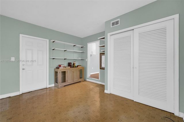 411 NW 53rd Ave, Miami, FL 33126