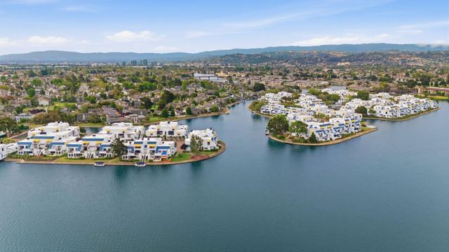 902 Lido Lane, Foster City, CA 94404