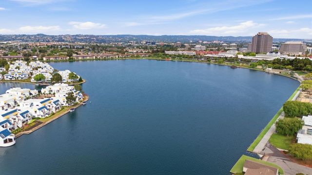 902 Lido Lane, Foster City, CA 94404