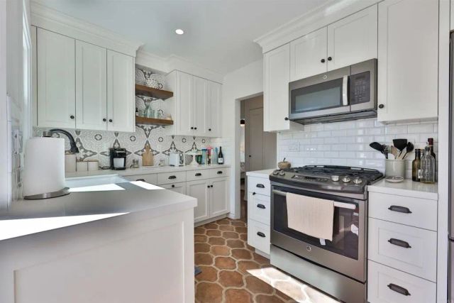 408 5th, Coronado, CA 92118