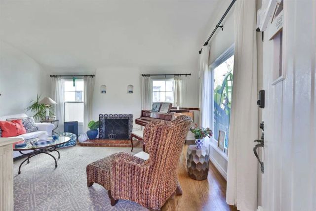 408 5th, Coronado, CA 92118