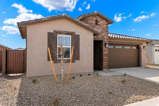 16677 W CHARLOTTE Drive, Surprise, AZ 85387