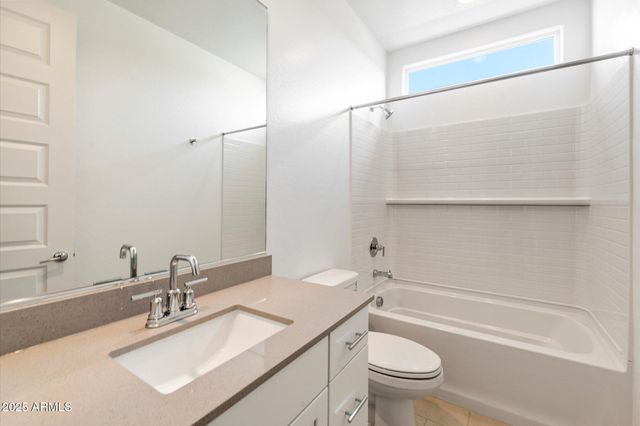 16677 W CHARLOTTE Drive, Surprise, AZ 85387