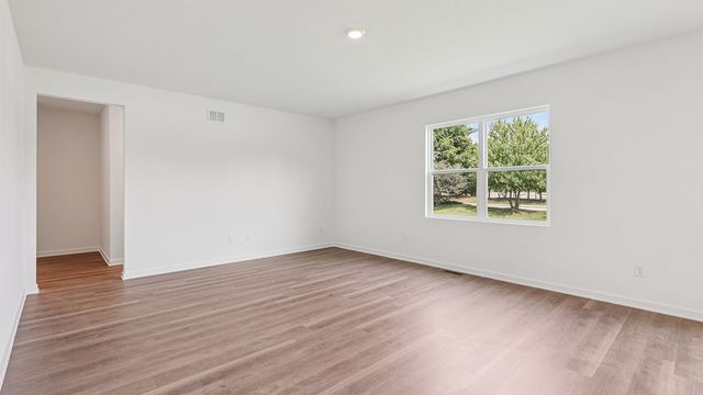 1105 Vista Court, Hampshire, IL 60140