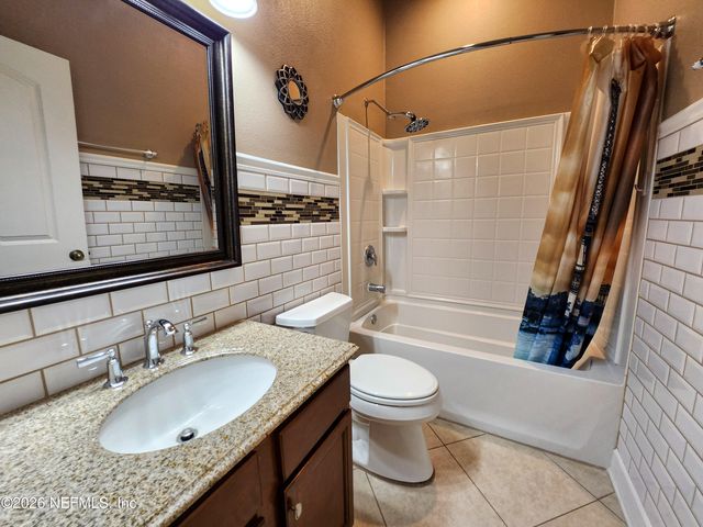 6181 CLEARSKY Drive, Jacksonville, FL 32258