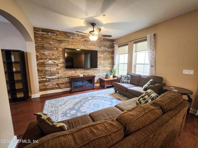 6181 CLEARSKY Drive, Jacksonville, FL 32258