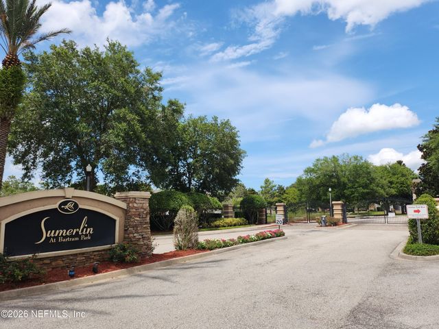 6181 CLEARSKY Drive, Jacksonville, FL 32258