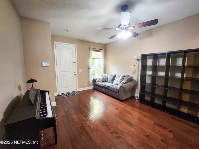 6181 CLEARSKY Drive, Jacksonville, FL 32258