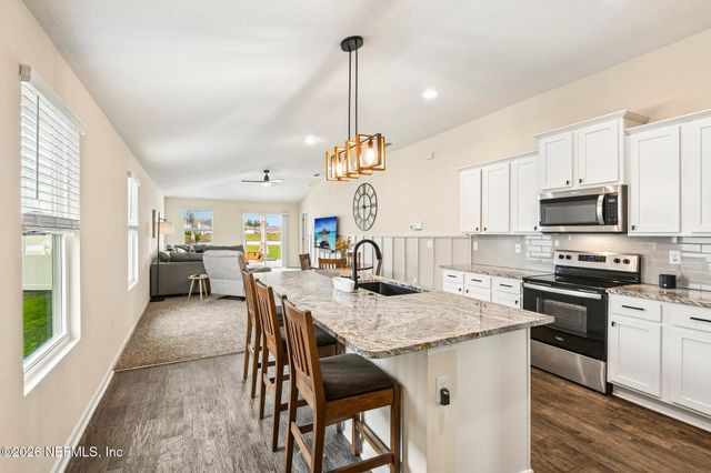 2225 WILLOW GLN Lane, Green Cove Springs, FL 32043