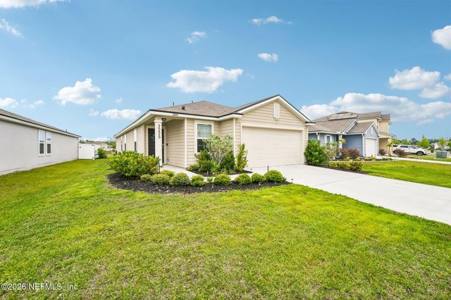 2225 WILLOW GLN Lane, Green Cove Springs, FL 32043
