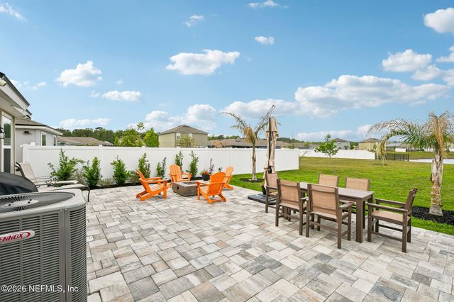 2225 WILLOW GLN Lane, Green Cove Springs, FL 32043