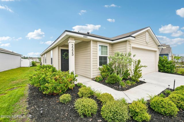 2225 WILLOW GLN Lane, Green Cove Springs, FL 32043