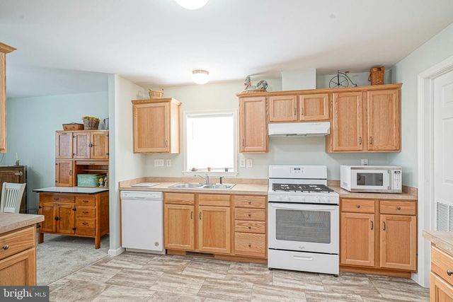 2019 CUMBERLAND CT, Williamstown, NJ 08094