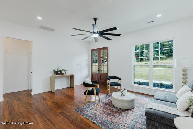 591 Palmetto Loop, Glendale, KY 42740