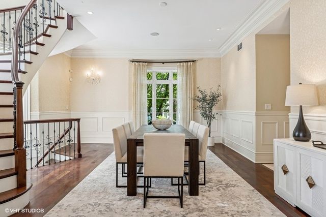 1718 W Wrightwood Avenue, Chicago, IL 60614